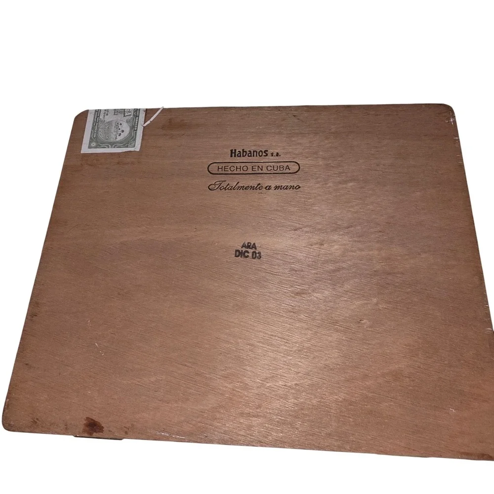 Collection of 6 Wooden Cigar Boxes Cohiba, Romeo y Julieta,Perdomo Primo del Rey